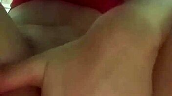 My husband is not at home and I take the opportunity to do nice things.