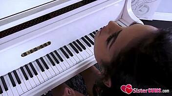 i can't stand this annoying guy pissing me off in the garden