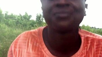 Crazybitch Twerking Half Naked in Forest