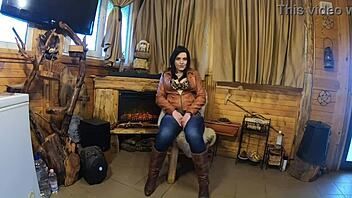 Wow! Sultry Tall Housewife In Lingerie Teases With Dirty Talk And Dildo Solo While Slapping Her Fat Ass For Fetish Joi Fun!