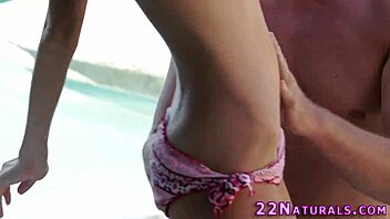 Slender beauty feels intense passion in outdoor sixtynine with babe