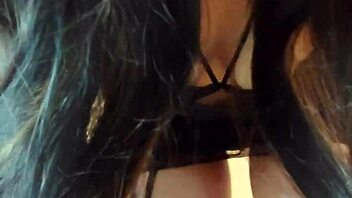 but who knew this milf's big ass could guide such a tempting jerk off session?