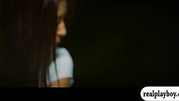 Oh Wow, Pretty Brunette Women Licking And Fingering Shaved Twats In Lesbian Action!