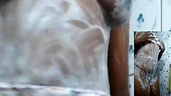 cyndy blackslave - MASTURBATE in SHOWER with little 18+ SQUIRT