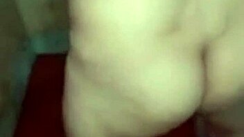 Risky public blowjob on bus from strange guy