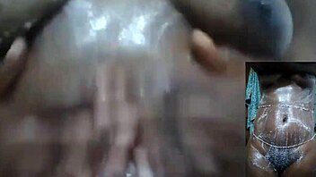 cyndy blackslave - MASTURBATE in SHOWER with little 18+ SQUIRT