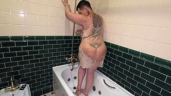 hard hard anal and royal blowjob from karmenmilf?