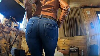 Wow! Sultry Tall Housewife In Lingerie Teases With Dirty Talk And Dildo Solo While Slapping Her Fat Ass For Fetish Joi Fun!