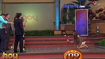 Mexicana Andrea Legarreta mega culote empinada? This high-definition ass showcase in 720p HD captures every curve of the stunning Mexican beauty in tantalizing detail.