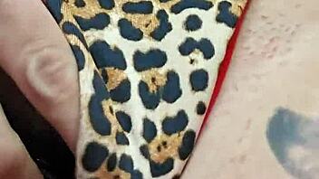 hey, wanna see me opening my juicy pussy for all my lovers?