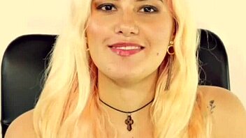 Interview with Bella Fox on her porn world career