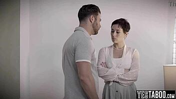 Big Tits Milf Nurse Pounds Cheating Husband Hard on Hospital Bed!