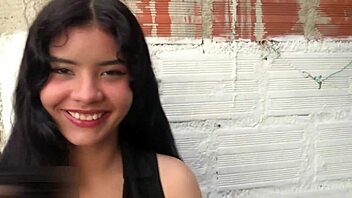 Oh god, real amateur couple cums hard in riding creampie!