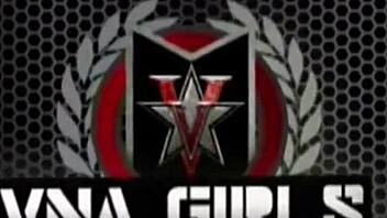 I feel so horny twerking as cougar Sara Jay oils my ass