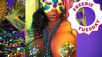 hey, who's this porn star jessica grabbit at mardi gras?