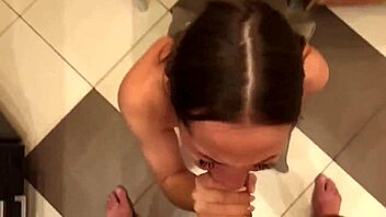 Pretty 18+ slut Kate Quinn gets face fucked and facialized hard 🍆💦