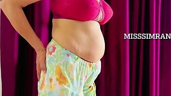 Hey, wanna see Misssimran tease her big natural milky boobs and nipples?
