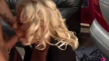 oh wow, i love how this super hot blonde officer gives me a blowjob then rides cowgirl style at the office with deepthroat and doggystyle