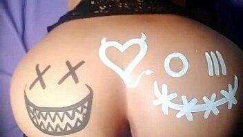 Wow, check out Livia Artes showing off her sexy nude ass!