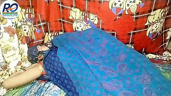 Episodes 1 desi rashi sex with awesome first hindi audio claire vaise lifted her saree and started fingering.