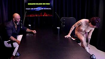 Annie Clementine Vampire Fan Fucks Couples Despite Soft Cock