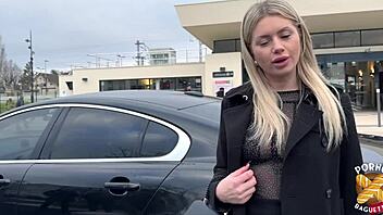 Georgia Belle Coquine Est Adepte Du Sextoy In Ffm Strapon Threesome With Blonde And Brunette