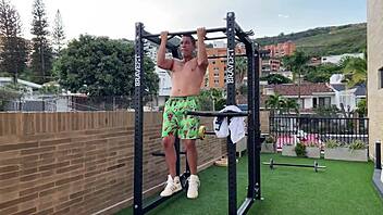 Hey, neighbor loves my big ass for apartment fun 😏