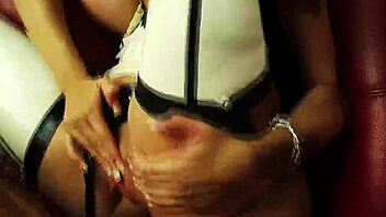 Michelle Thorne and Sammy Jayne suck, ride, and take a facial cumshot in hot group action! 🔥💦