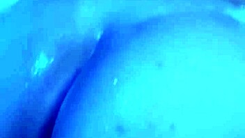 what happens in the hotel bathtub with intriguing ass display?