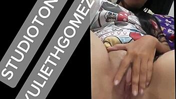 Leaked University Video Shows 18-Year-Old Girl Recording Herself Bathing And Flashing Pussy