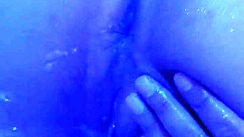 what happens in the hotel bathtub with intriguing ass display?