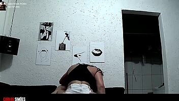 Que tesão, athletic couple in lingerie getting steamy with homemade tattooed passion 😏🍑