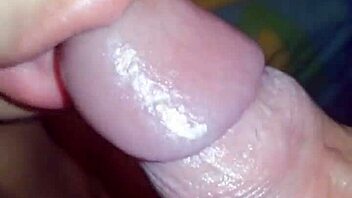 Big ass latina gives epic blowjob and gets fucked doggystyle in homemade video 🔥