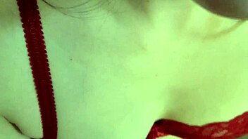 i feel so turned on after my wifes first golden shower in the bath