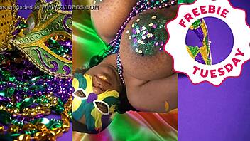 hey, who's this porn star jessica grabbit at mardi gras?