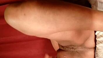 Big ass get suck by long tongue in this xxx roxy session