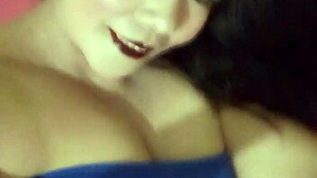 i love teasing you with my sexy stockings and gorgeous feet on display