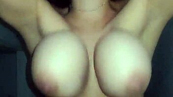 Pijamada con mi amiga karen - se va la luz termino adentro