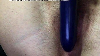 vibrator fucking vixen gets wild in bed with toys 😈