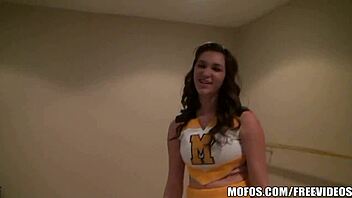 Hey, check out hot cheerleader Holly showing off her spirit! 🔥📣