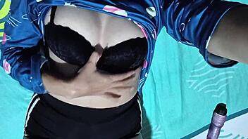 i uh love how this colombian couple gets hot n steamy in hotel room real homemade vid...