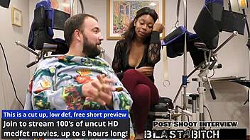 Minnie Rose takes intense pussy blasting with creampie from vibrator and fucking in latex gloves