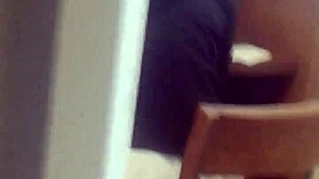 i feel so aroused by these smelly lesbian feet