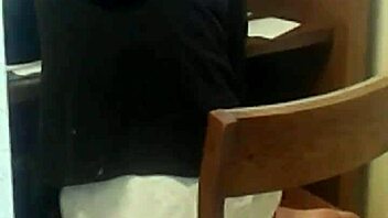 i feel so aroused by these smelly lesbian feet