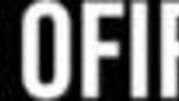 Maxine X Squirts Hard After Drilling Tight Ass with Vibrator