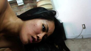 i love scissoring with wet interracial lesbians