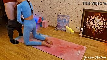 I feel so passionate fucking my yoga-addicted girl with intense desire.