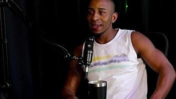 Hey, he used to hit the brothel thinking his dick was small, recorded with famous chicks, his woman changed his life and the production company - negro top oficial on sheer red