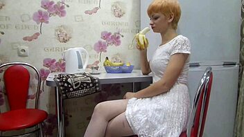 Oh man, cumming with a banana in my pussy feels so wild and orgasmic! 🍌