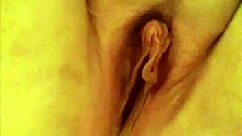 pushing creampie out of my tight asshole with darkfairy8006 vibes 😈🍑